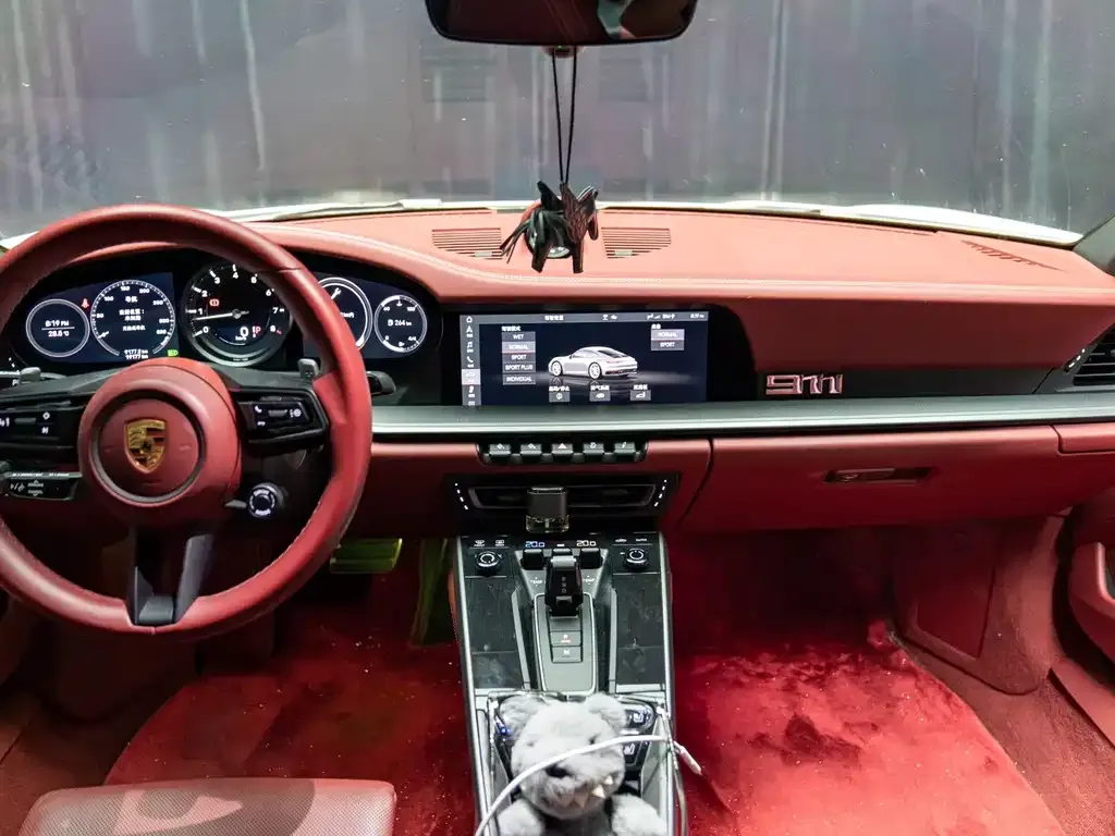 Porsche 911 2021 из CN, фото 7