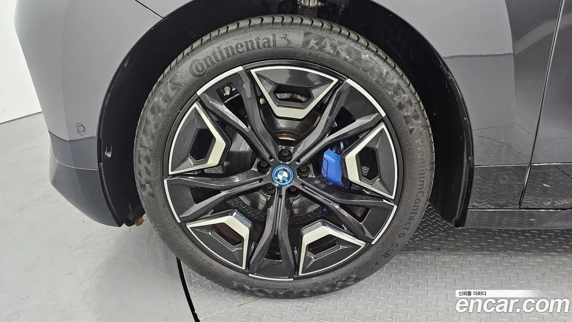 BMW iX 2022 из KR, фото 10