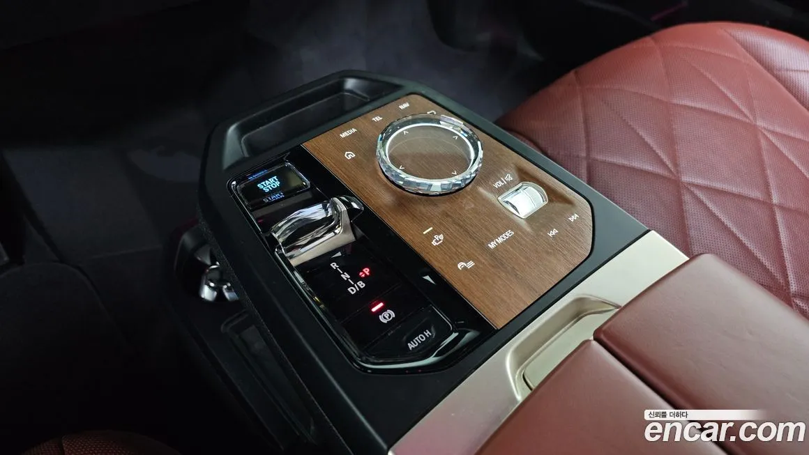 BMW iX 2022 из KR, фото 2