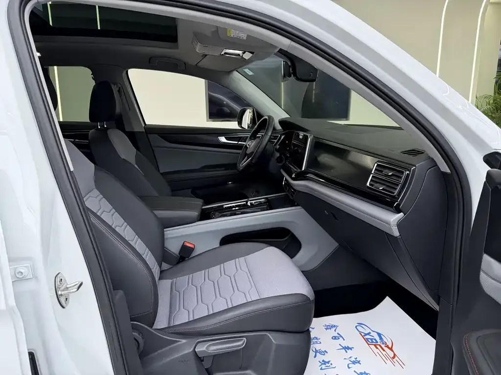 Volkswagen Teramont 2021 из CN, фото 6