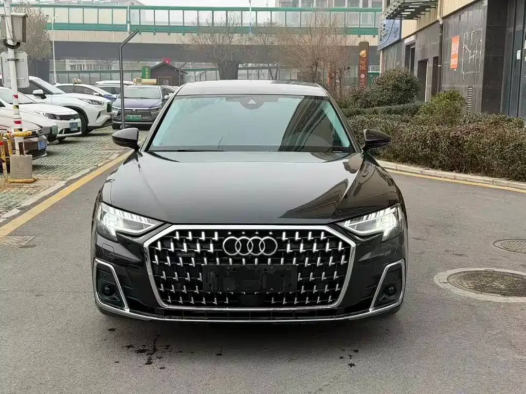 Audi A8 2024 из CN, фото 3