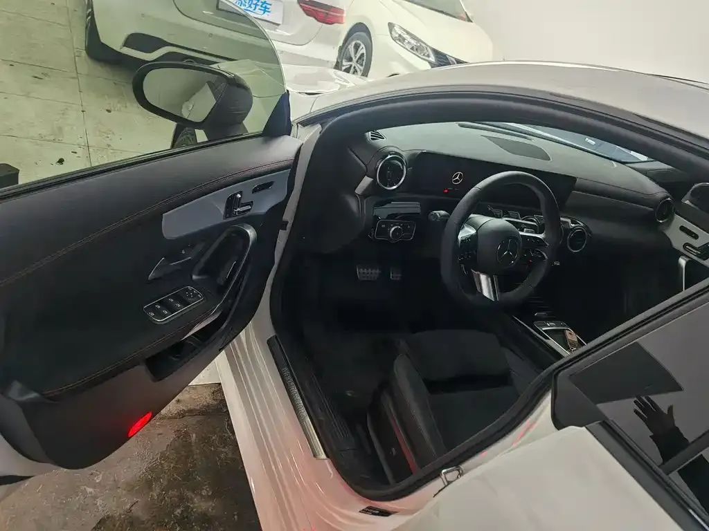 Mercedes-Benz CLA (Import) 2025 из CN, фото 6