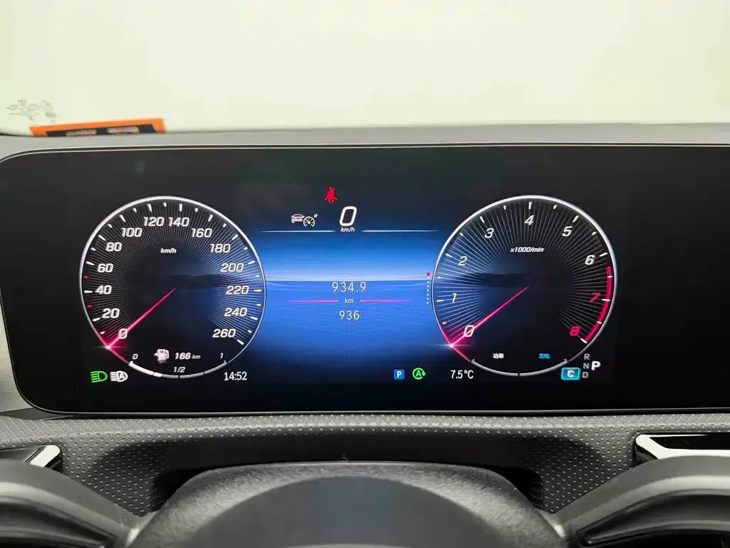 Mercedes-Benz CLA (Import) 2025 из CN, фото 3