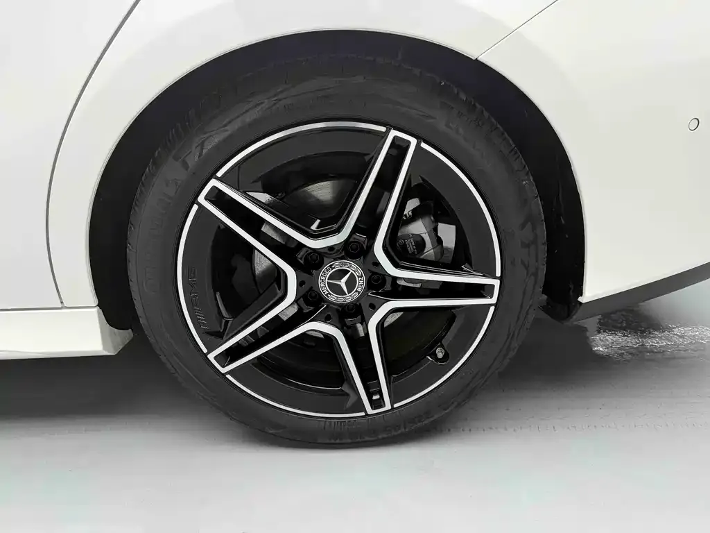 Mercedes-Benz CLA (Import) 2025 из CN, фото 10