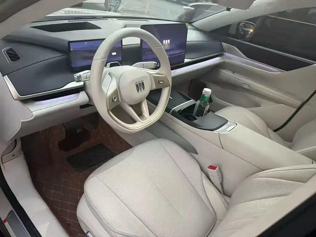 Buick Electra L7 2025 из CN, фото 8