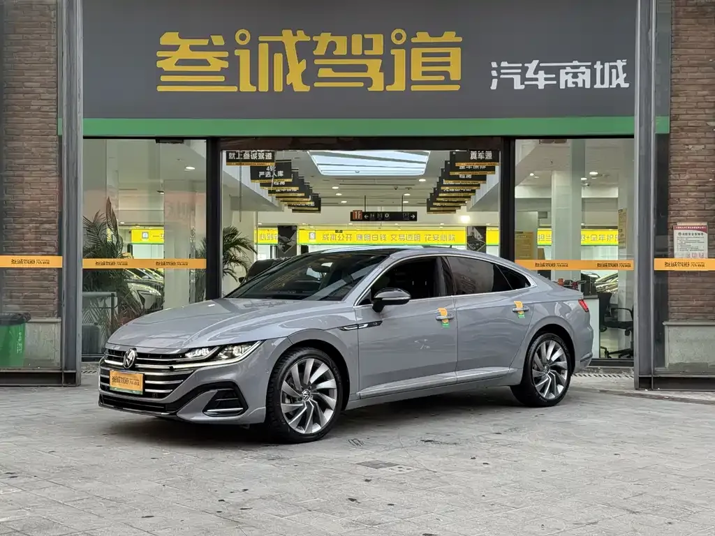 Volkswagen CC 2022 из CN, фото 1