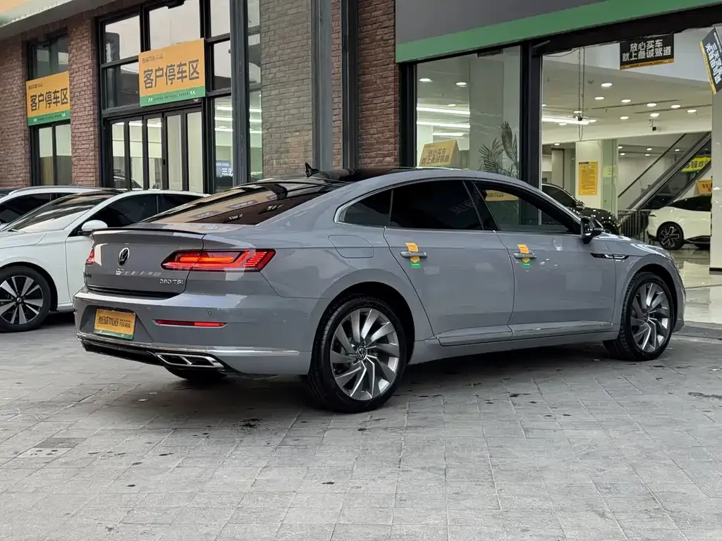 Volkswagen CC 2022 из CN, фото 3