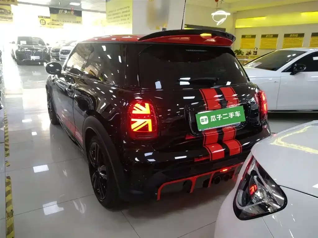 MINI Cooper (3-door) 2022 из CN, фото 3