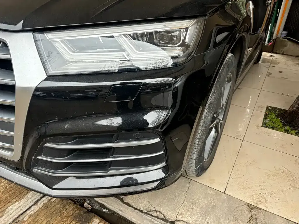 Audi Q5L 2021 из CN, фото 2