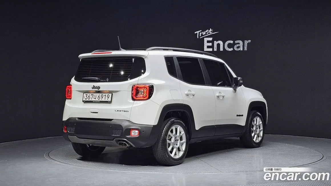 Jeep Renegade 2021 из KR, фото 2