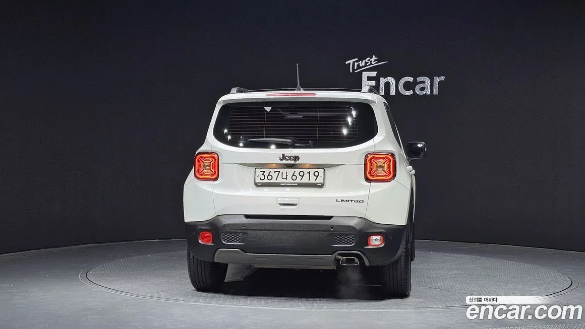 Jeep Renegade 2021 из KR, фото 5