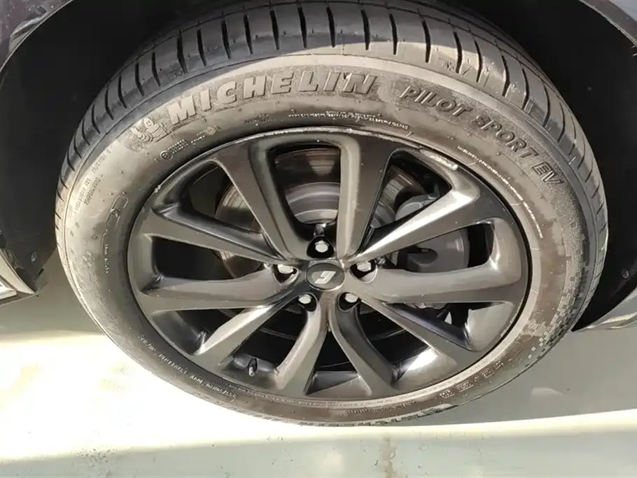 Li Auto ONE 2022 из CN, фото 4