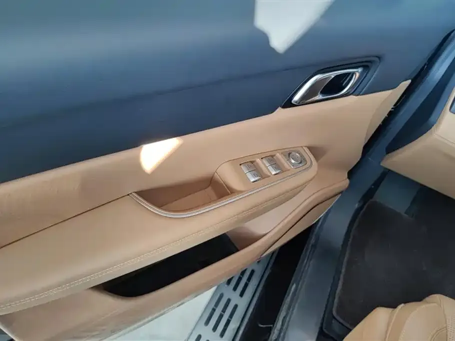 Li Auto ONE 2022 из CN, фото 3