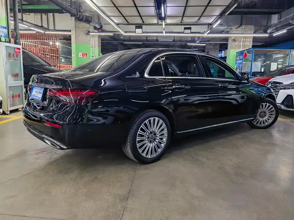 Mercedes-Benz E-Class 2023 из CN, фото 4