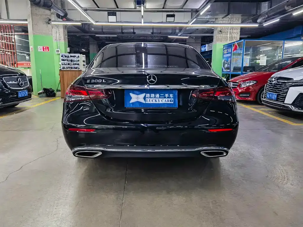 Mercedes-Benz E-Class 2023 из CN, фото 9