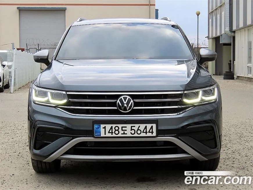 Volkswagen Tiguan 2023 из KR, фото 1