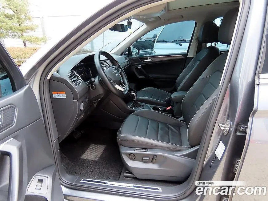 Volkswagen Tiguan 2023 из KR, фото 9