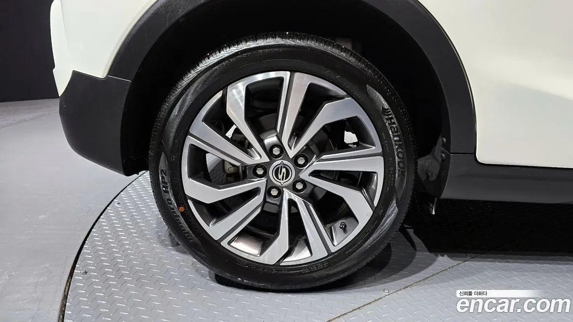 KG Mobility (Ssangyong) TIBOLI 2021 из KR, фото 6