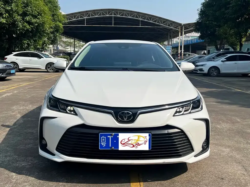 Toyota Corolla 2022 из CN, фото 7