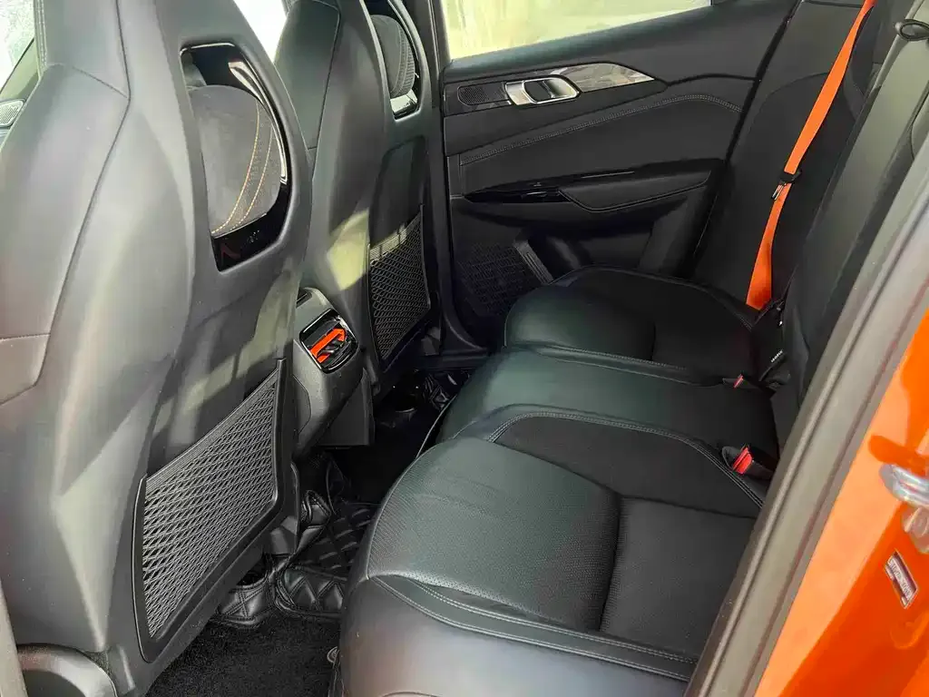Lynk & Co 02 Hatchback 2022 из CN, фото 9