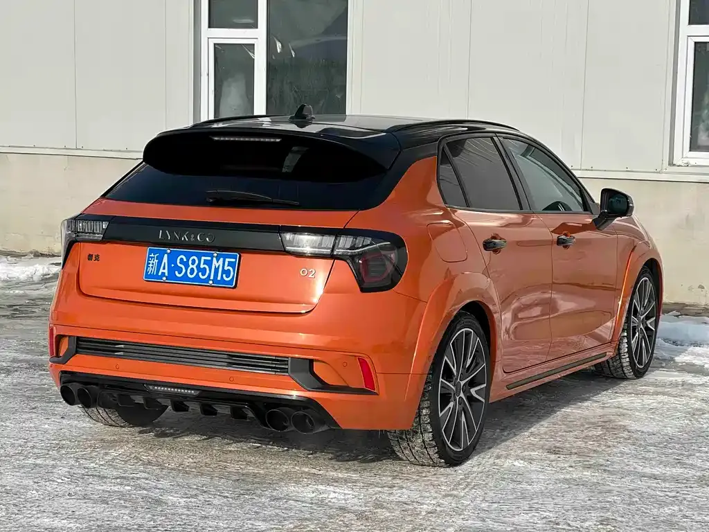 Lynk & Co 02 Hatchback 2022 из CN, фото 8