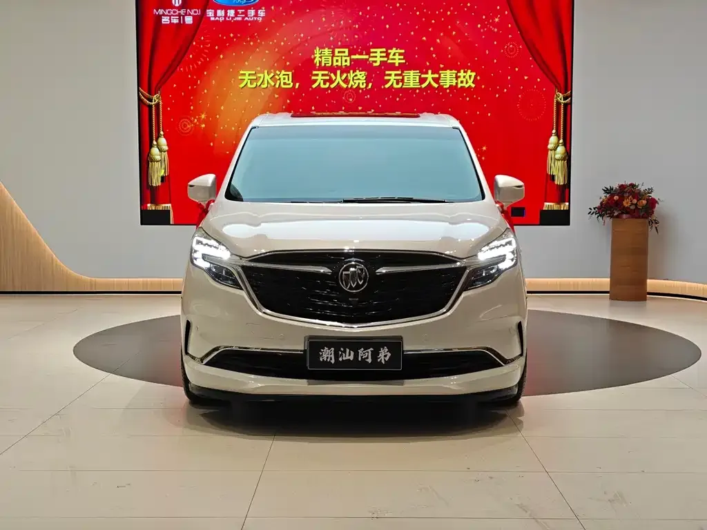 Buick GL8 2023 из CN, фото 4
