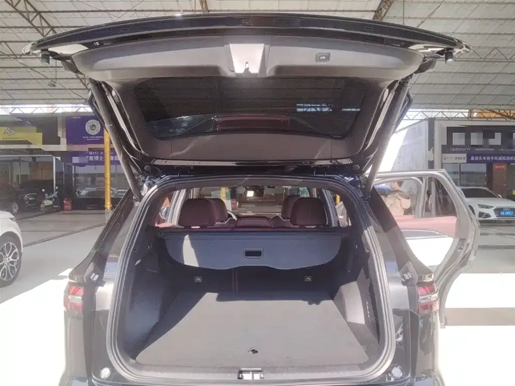 Geely Xingyue L 2023 из CN, фото 3