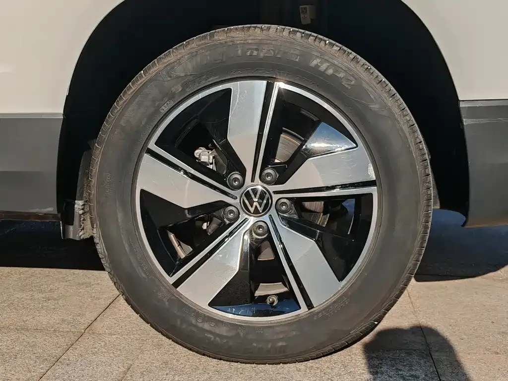 Volkswagen Tharu 2022 из CN, фото 5