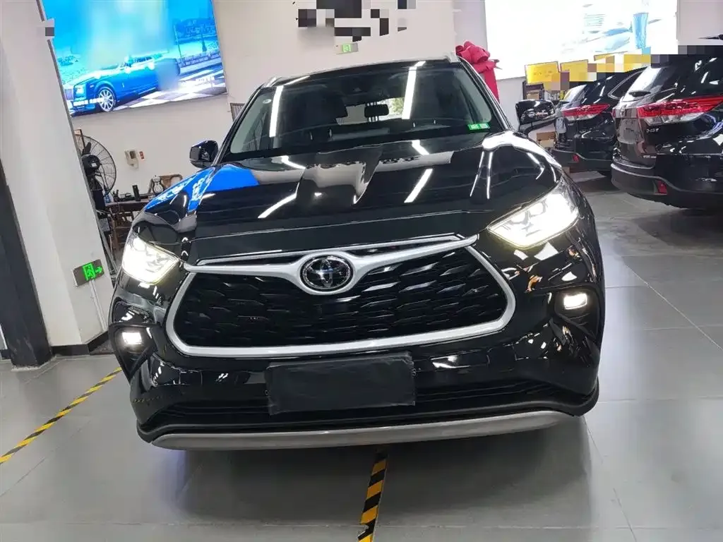 Toyota Highlander 2023 из CN, фото 3