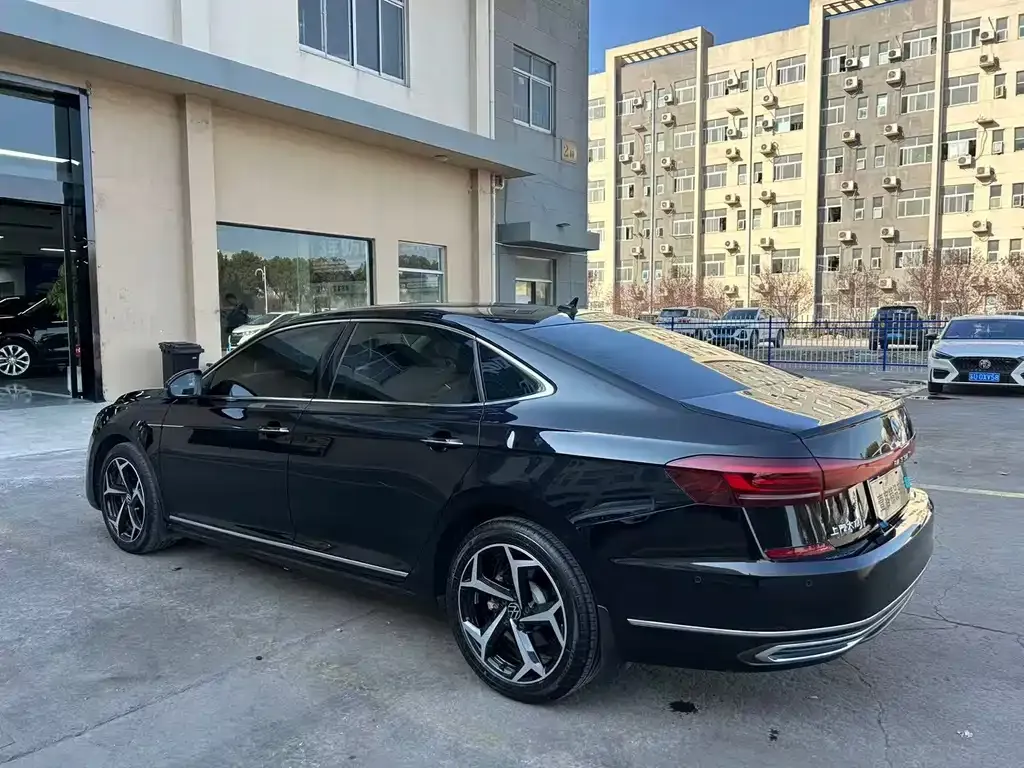 Volkswagen Passat 2024 из CN, фото 8