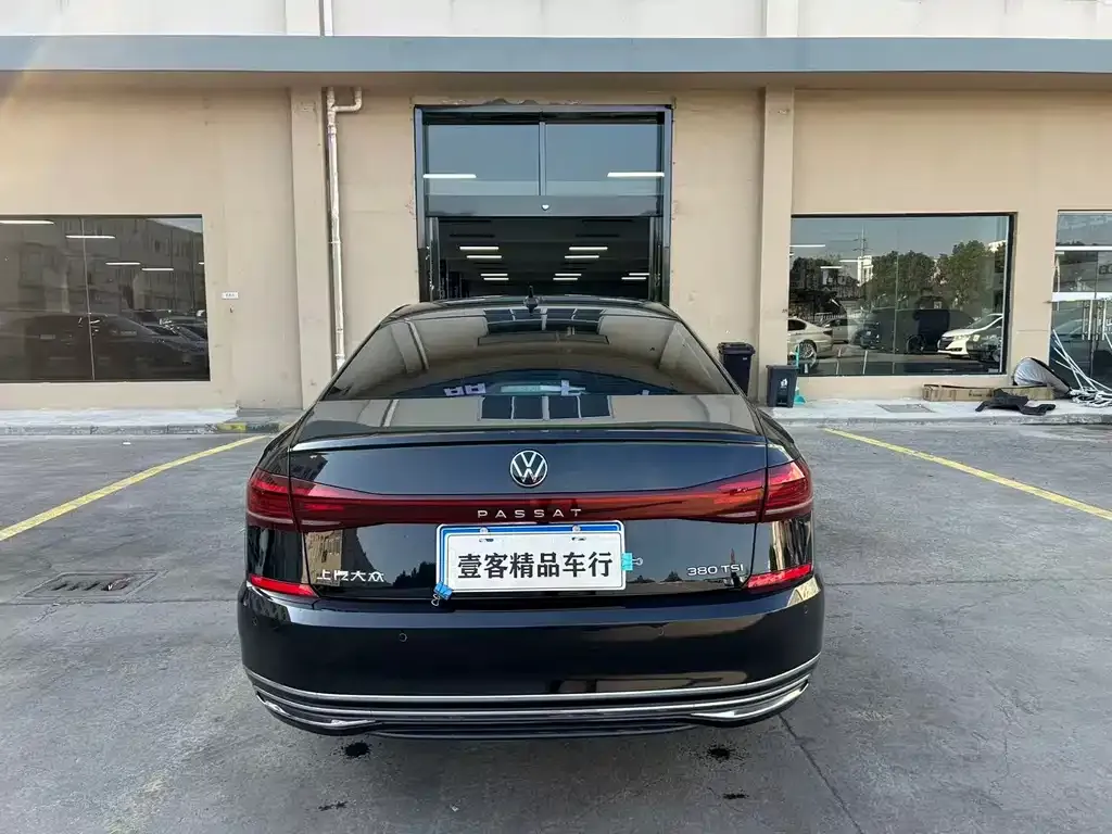 Volkswagen Passat 2024 из CN, фото 10