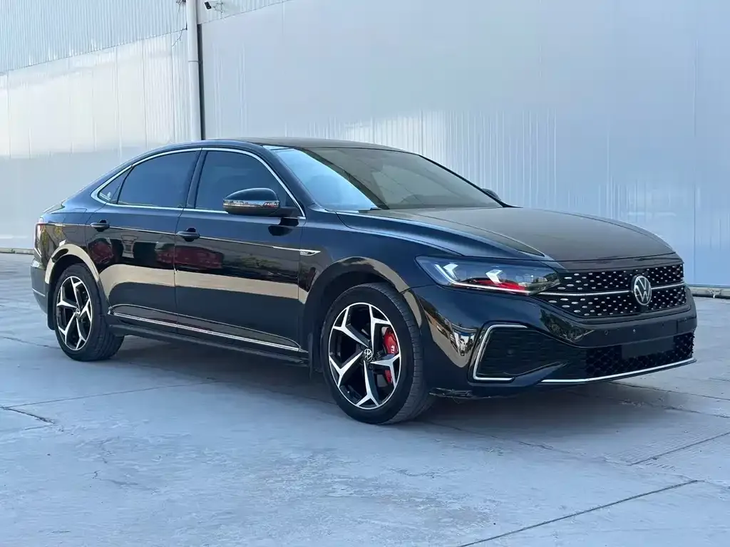 Volkswagen Passat 2025 из CN, фото 3