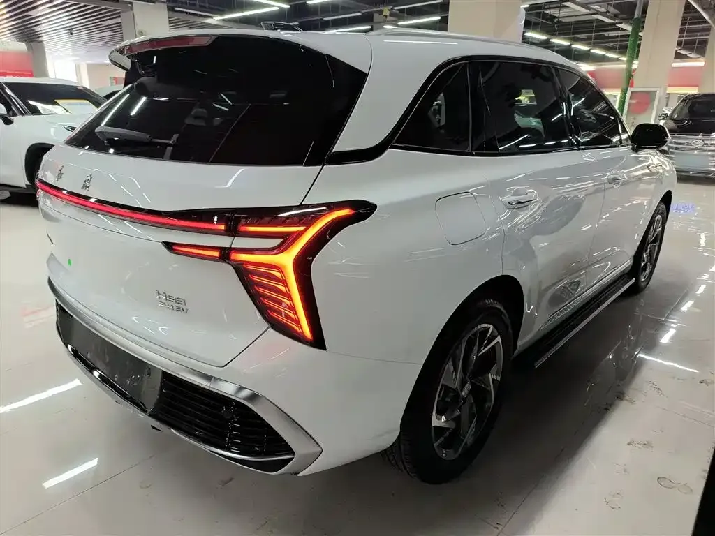 Hongqi HS3 PHEV 2025 из CN, фото 10