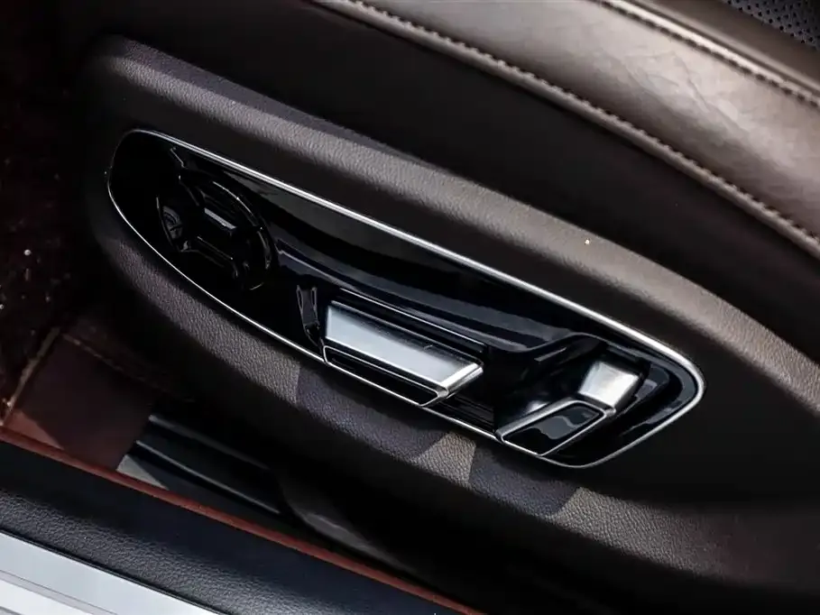 Audi A8 2022 из CN, фото 4