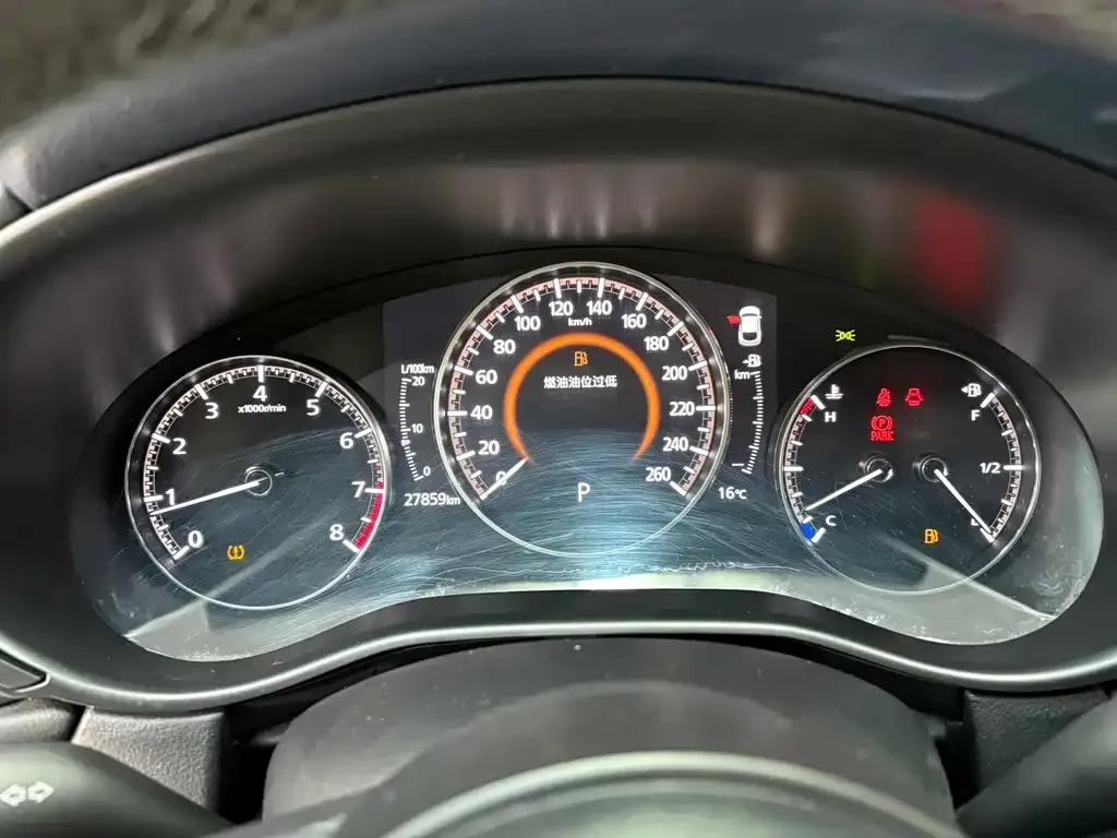 Mazda CX-30 2022 из CN, фото 6