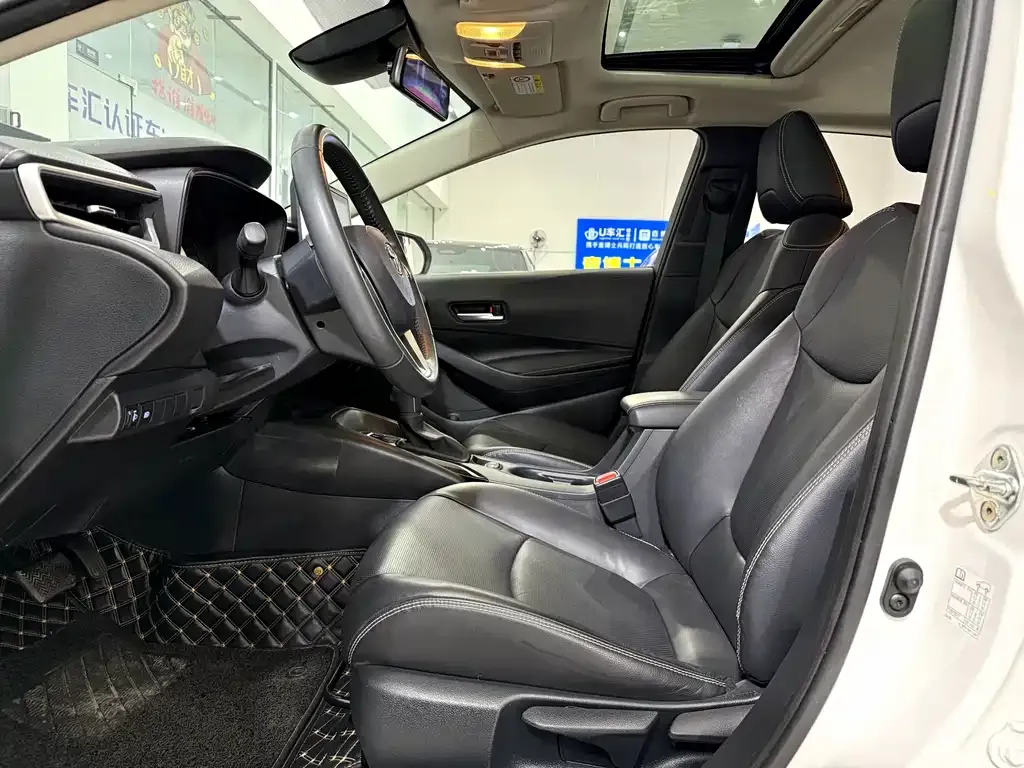 Toyota Corolla 2021 из CN, фото 4