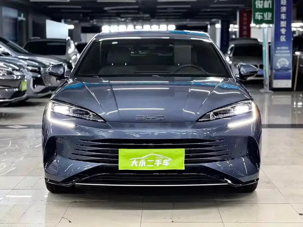 BYD Seal 07 DM-i 2025 из CN, фото 1