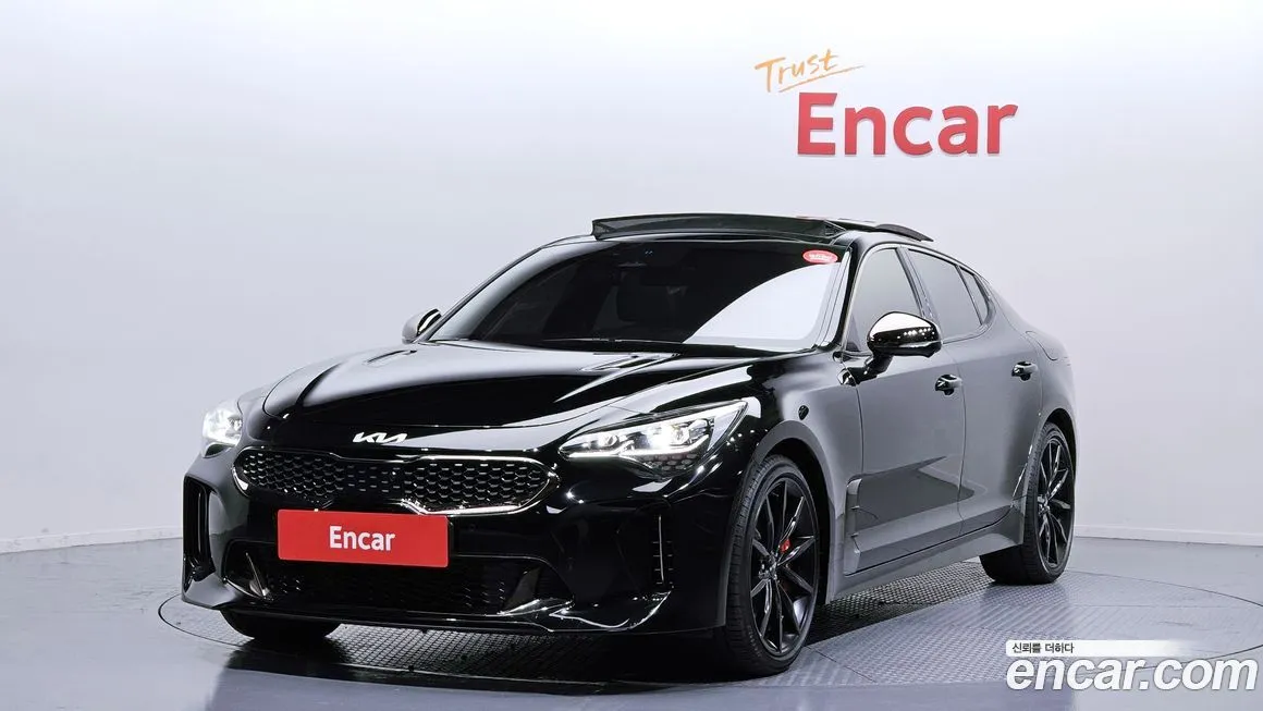 Kia Stinger 2023 из KR, фото 1