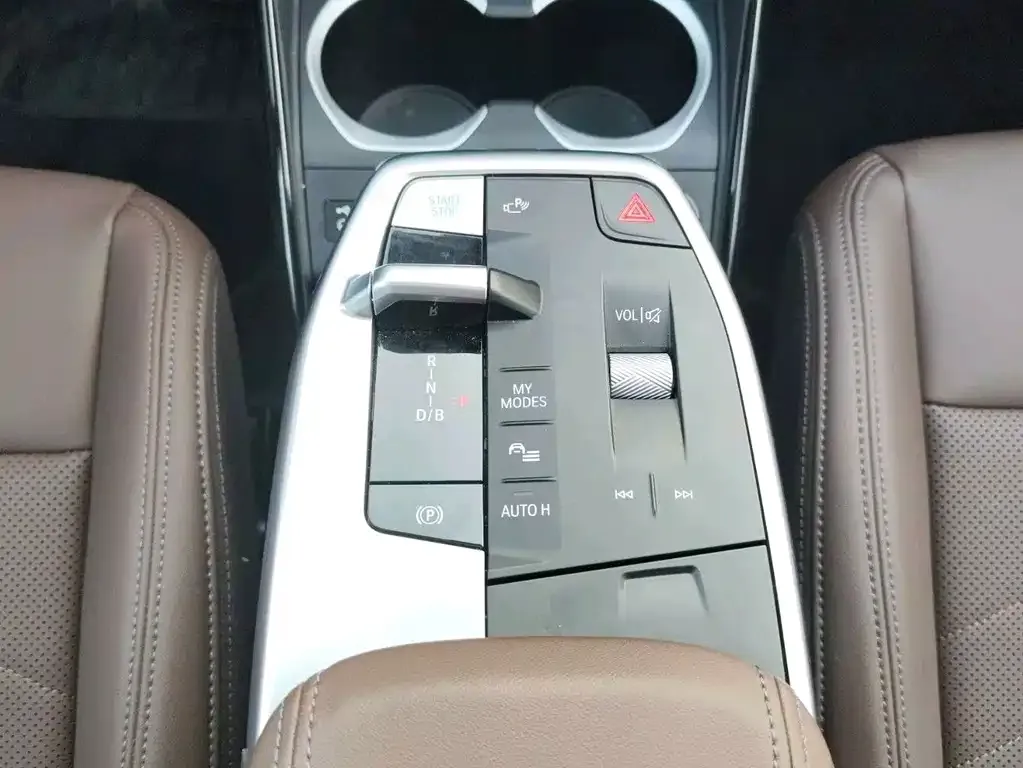 [object Object] iX1 2025 из CN, фото 10