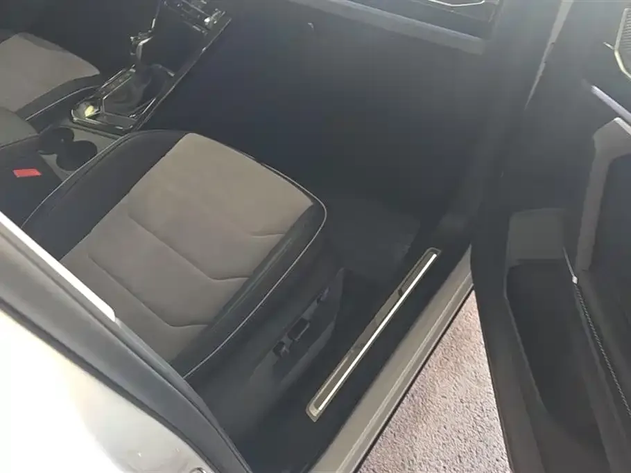 Volkswagen X 2022 из CN, фото 7