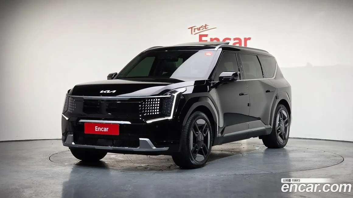 Kia EV9 2024 из KR, фото 1