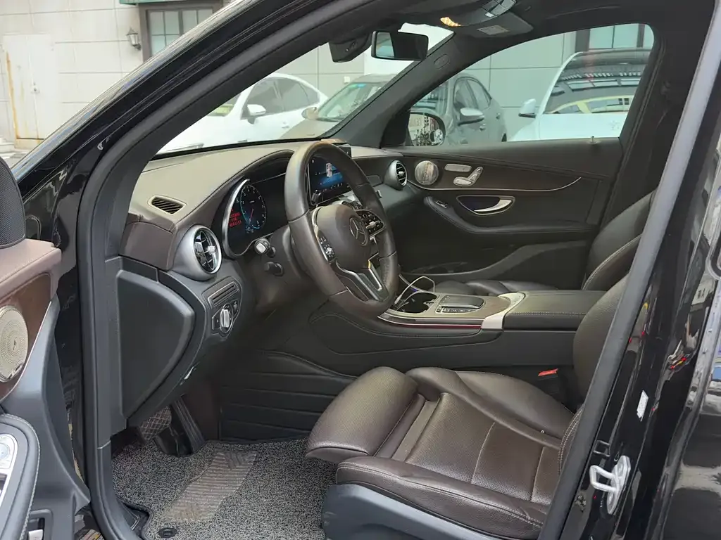 Mercedes-Benz GLC 2021 из CN, фото 4