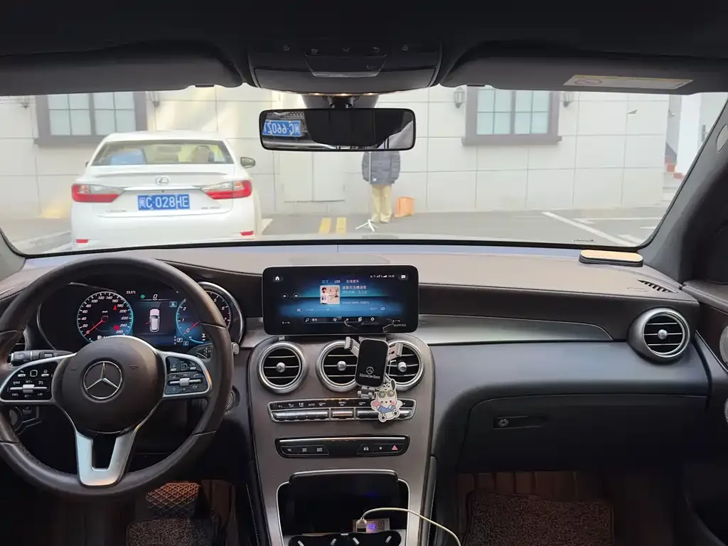 Mercedes-Benz GLC 2021 из CN, фото 2