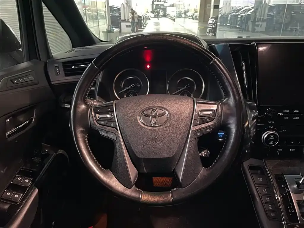 Toyota Vellfire 2021 из CN, фото 5