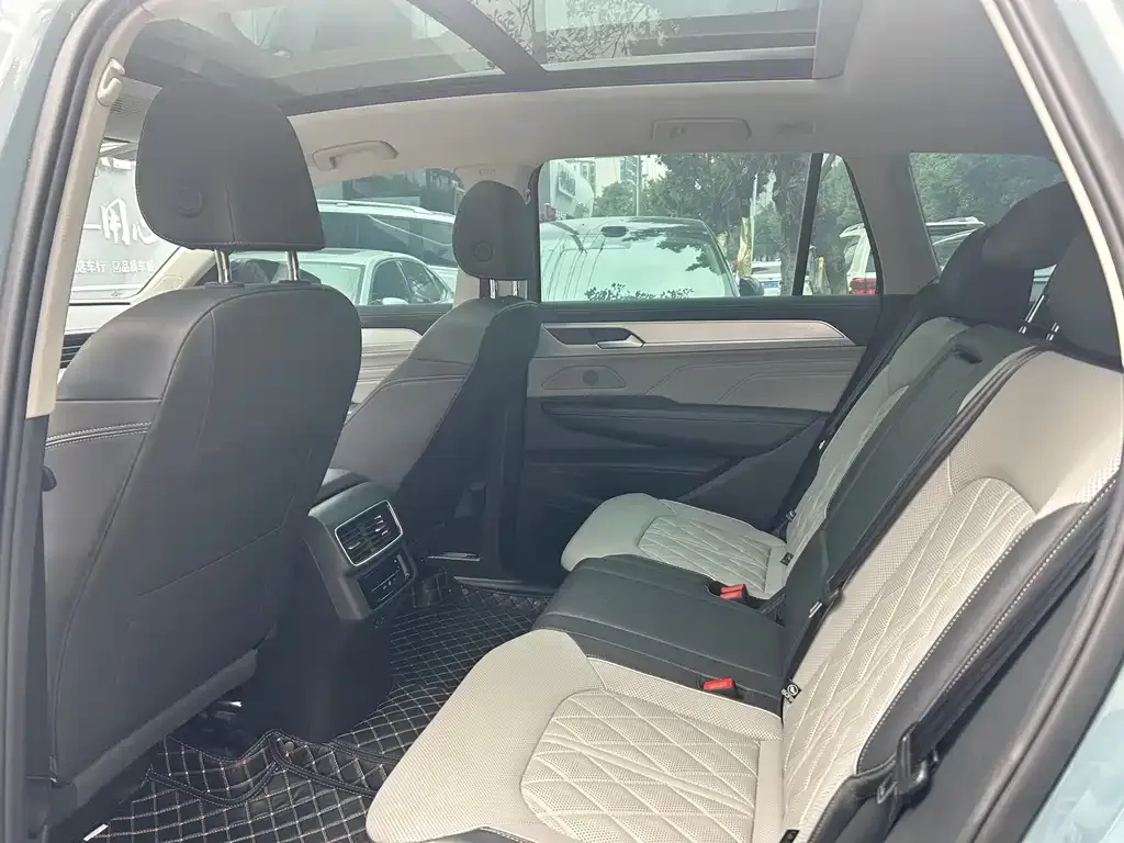 Volkswagen Tavendor 2023 из CN, фото 4