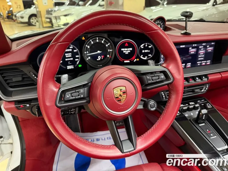 Porsche 911 2021 из KR, фото 7