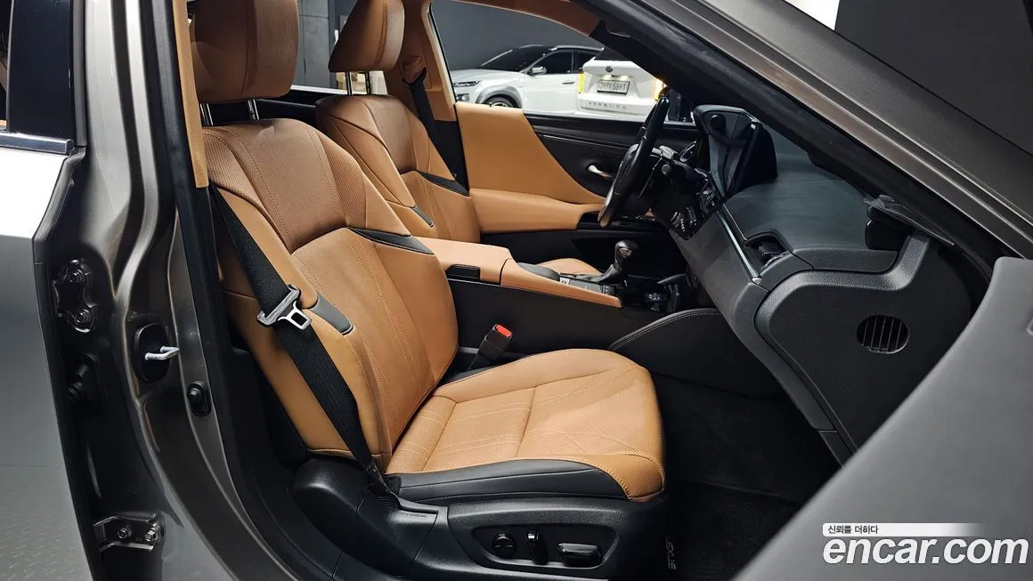 Lexus ES 2022 из KR, фото 5