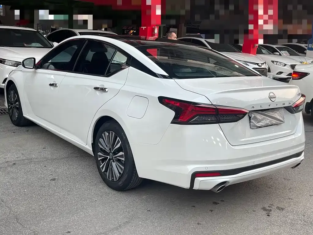 Nissan Teana 2023 из CN, фото 7