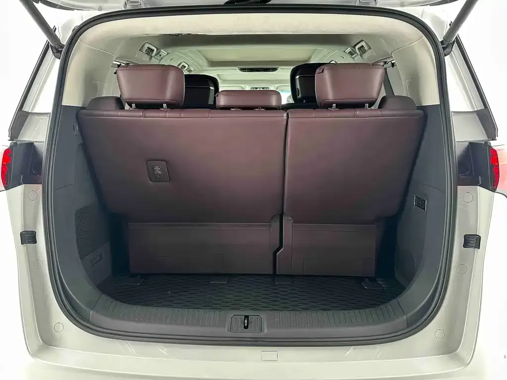 Buick Century 2024 из CN, фото 10