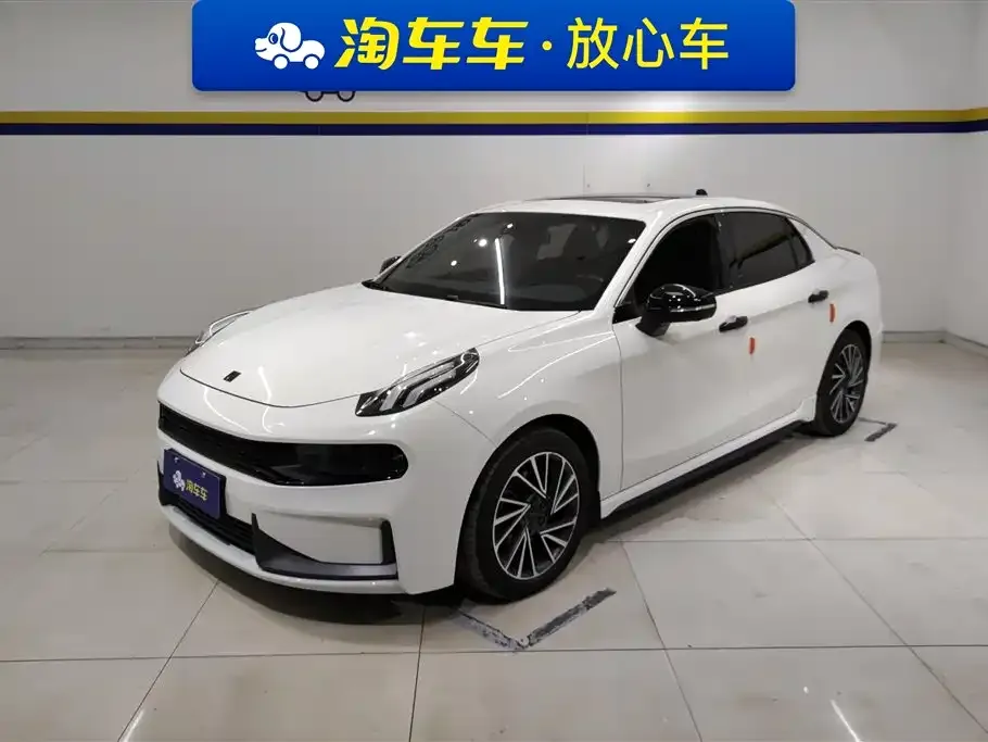 Lynk & Co 03 2023 из CN, фото 1